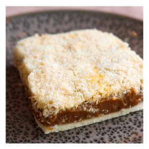 Tarta De Coco Y Dulce De Leche Sin Tacc X 1 Unidad - Kinwa